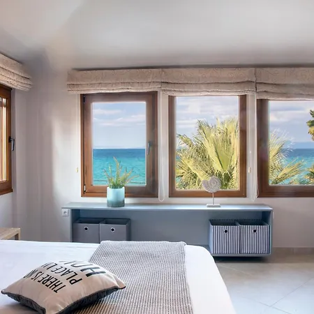 Exceptional Beachfront Villa Blue Cocoon Pefkochori Exterior foto