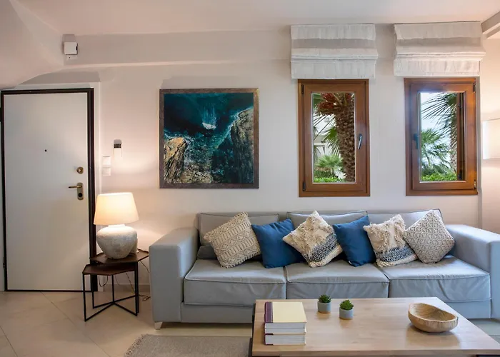 Exceptional Beachfront Villa Blue Cocoon